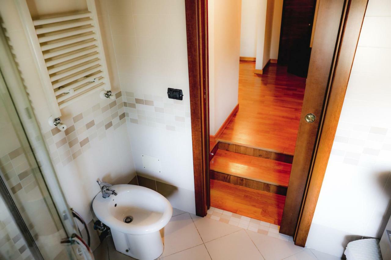 Spicchi Di Sole Bed & Breakfast Naples Luaran gambar