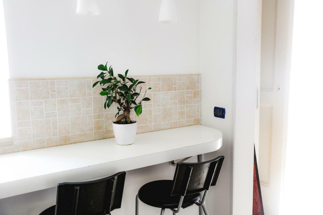Spicchi Di Sole Bed & Breakfast Naples Luaran gambar